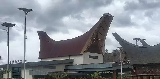 Tampak depan Bandar Udara Toraja, Sulawesi Selatan (Foto: Istimewa)