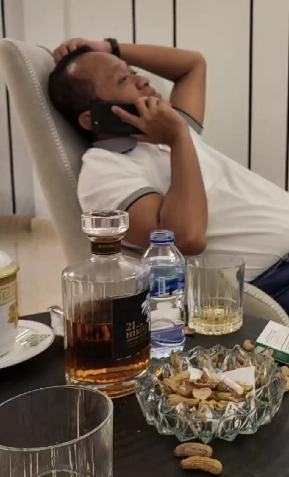 Bahlil Minum Habiki