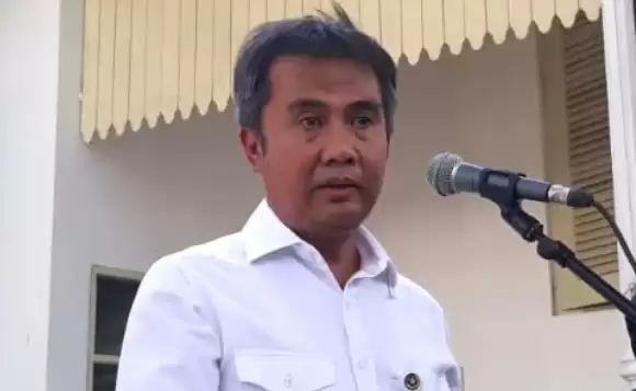 Pj Gubernur Jawa Barat, Bey Triadi Machmudin [Foto: YT/@SekretariatPresiden]