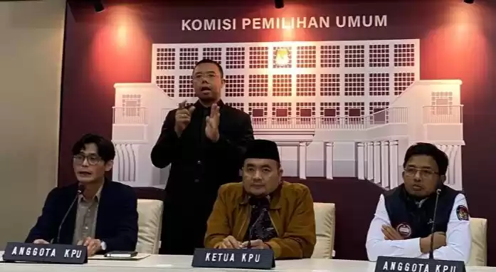 Ketua KPU RI Mochammad Afifuddin saat konferensi pers di Kantor KPU RI, Jakarta