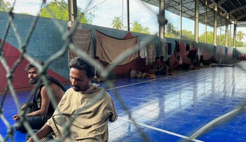 Imigran Rohingya di Idi Sport Center (ISC), Aceh Timur. (Foto: ANTARA)